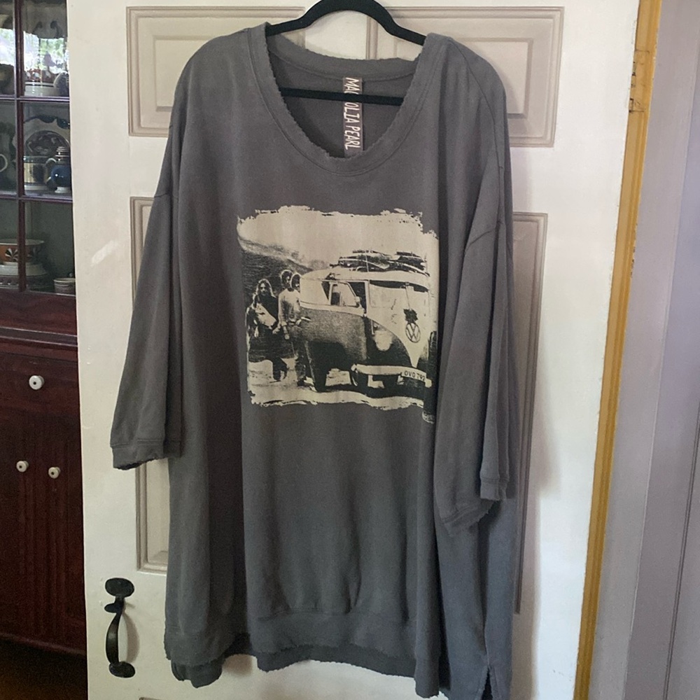 FINAL LOWEST PRICE Mag Pearl sweat shirt